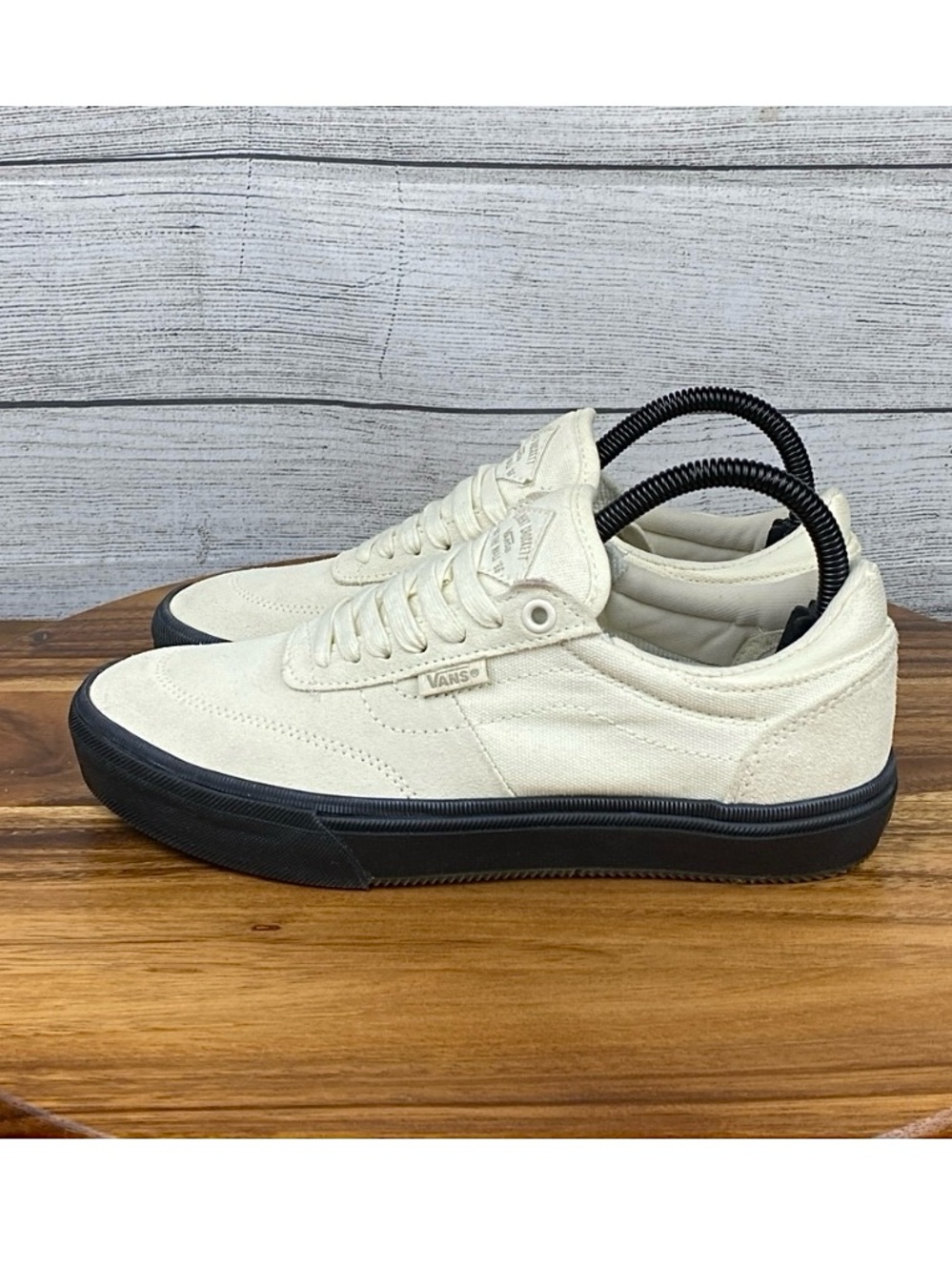 Vans Gilbert Crockett Antique White Black Pro Skate Shoe Men’s Size 6 Womens 7.5